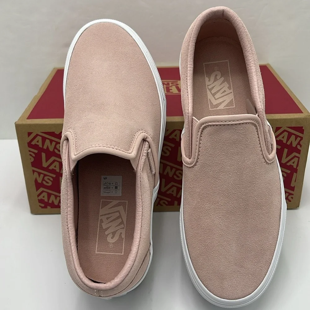 Vans WMNS Platform Sneakers Classic Slip-On Stackform Mono Embroidery Rose Smoke